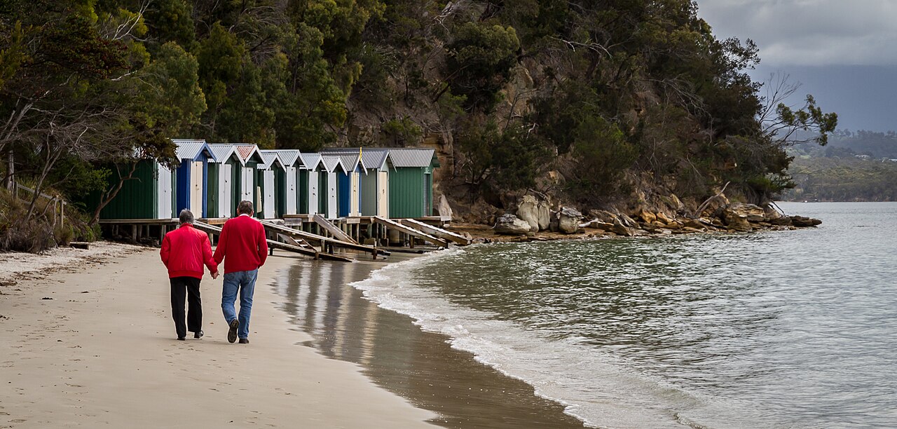 Coningham Beach, Australia: sea temperature, photo and map