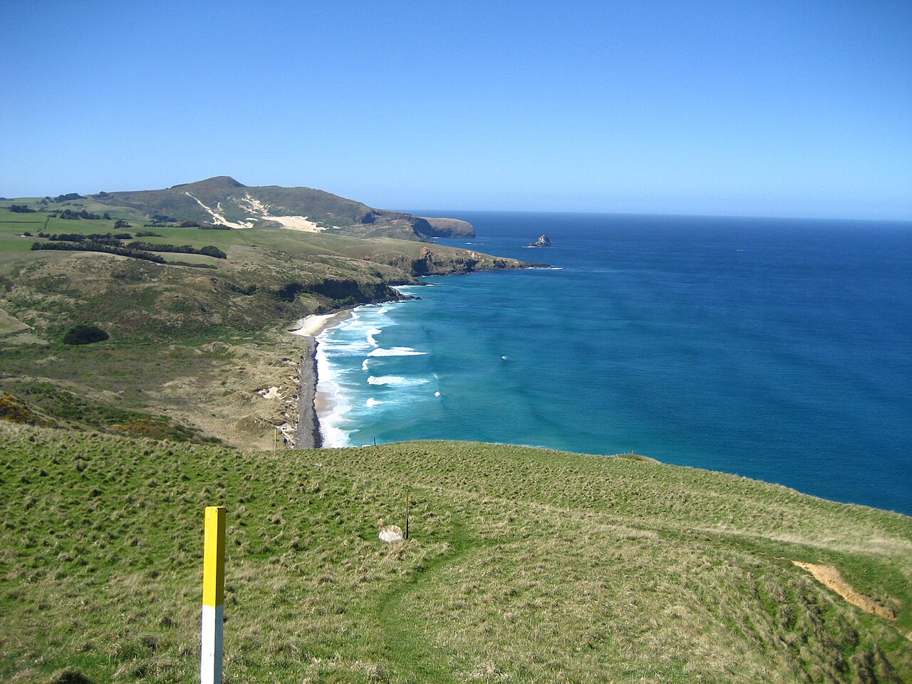 Boulder Beach, New Zealand: sea temperature, photo and map