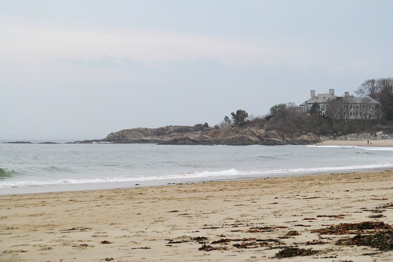 Singing Beach, United States: sea temperature, photo and map