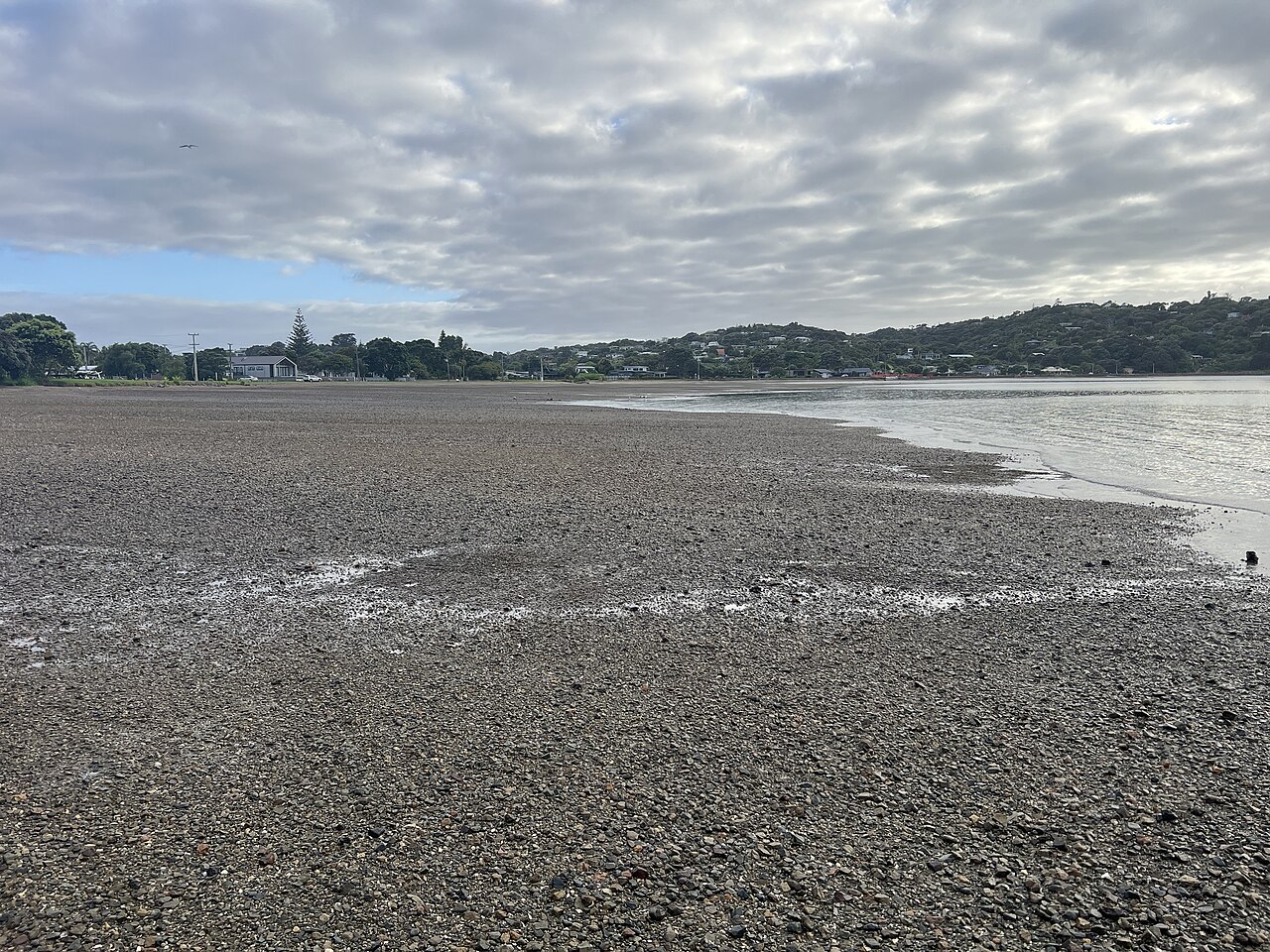 Blackpool Beach, New Zealand: sea temperature, photo and map
