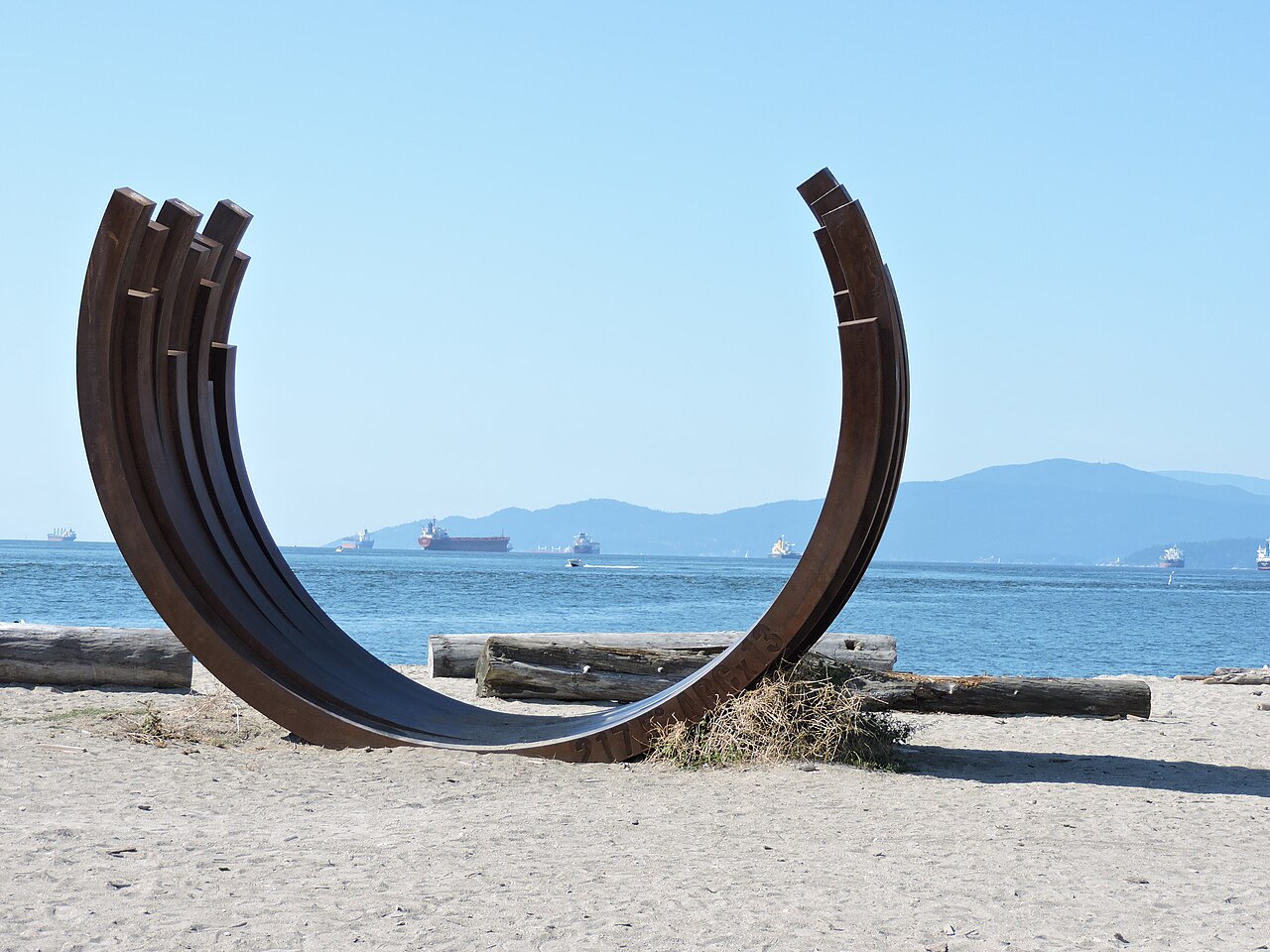 Sunset Beach, Canada: sea temperature, photo and map