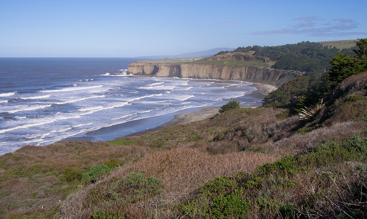 Tunitas Beach, United States: sea temperature, photo and map