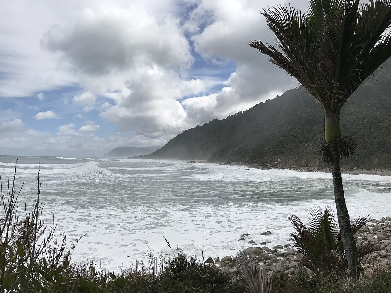 Koura Beach, New Zealand: sea temperature, photo and map