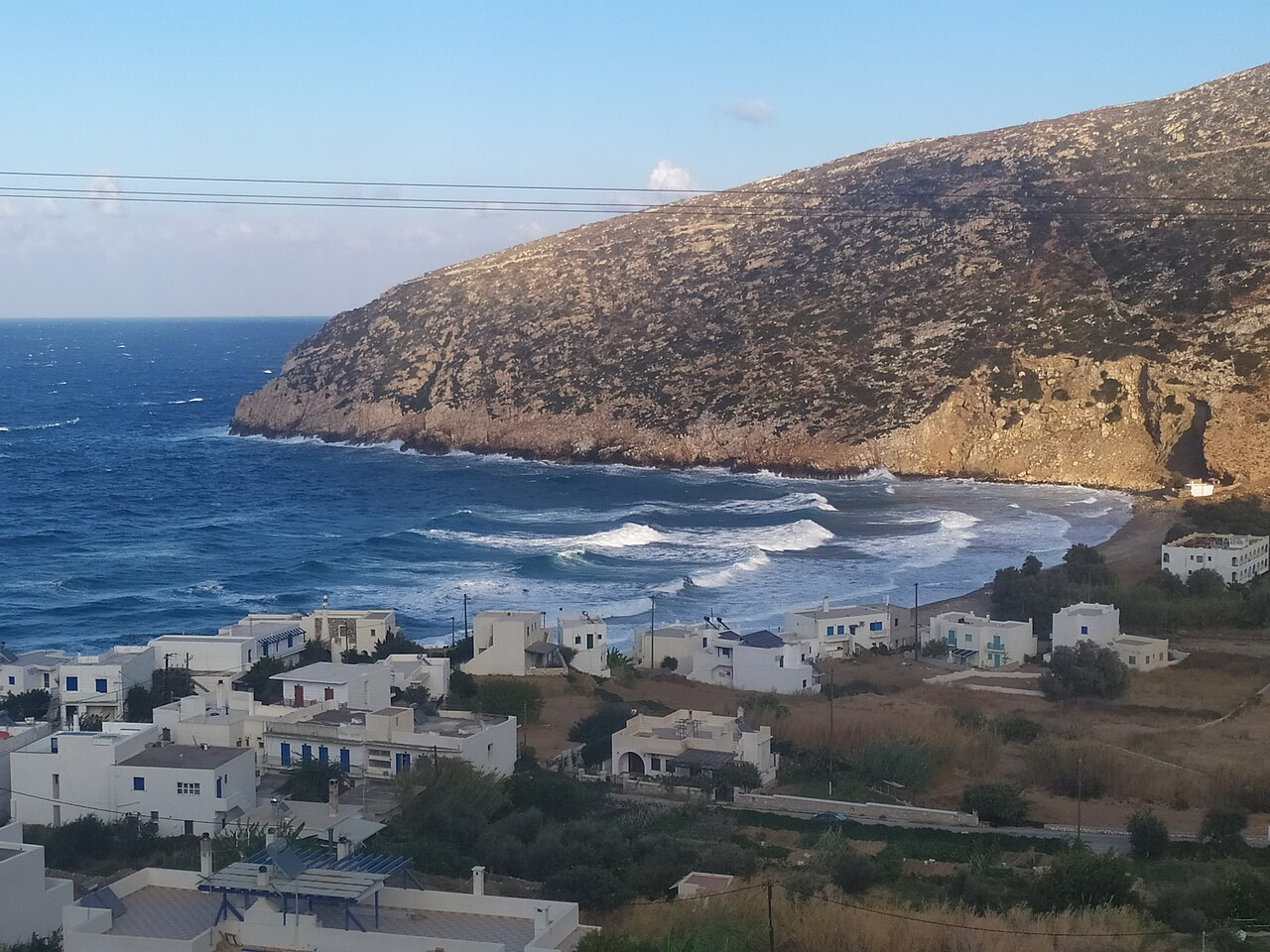 Apollonas beach, Greece: sea temperature, photo and map